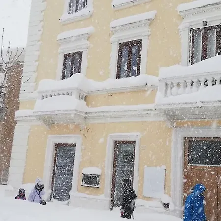 Miniappartamento 'reale' リヴィゾンドリ